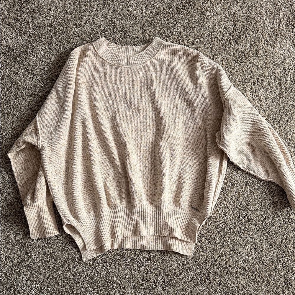 Abercrombie & Fitch Beige Crew Neck Sweater